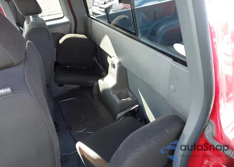 2010 Ford Ranger Sport/Xlt from USA, damaged, VIN 1FTLR4FE0APA54386